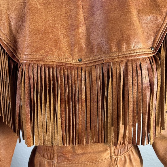 Wilsons Leather Tan Fringe Jacket - Picture 13 of 14